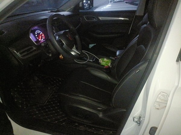 Roewe RX3 2020, 89400 км, за 5881 USD - фото 14