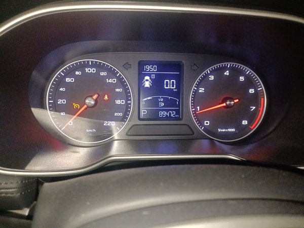 Roewe RX3 2020, 89400 км, за 5881 USD - фото 7