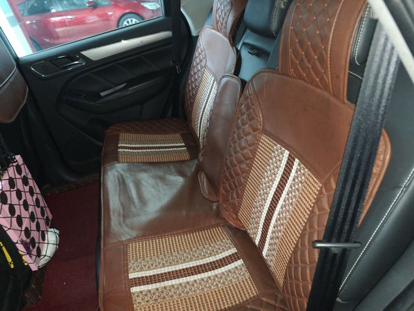 Roewe RX5 2016, 96300 км, за 4352 USD - фото 18