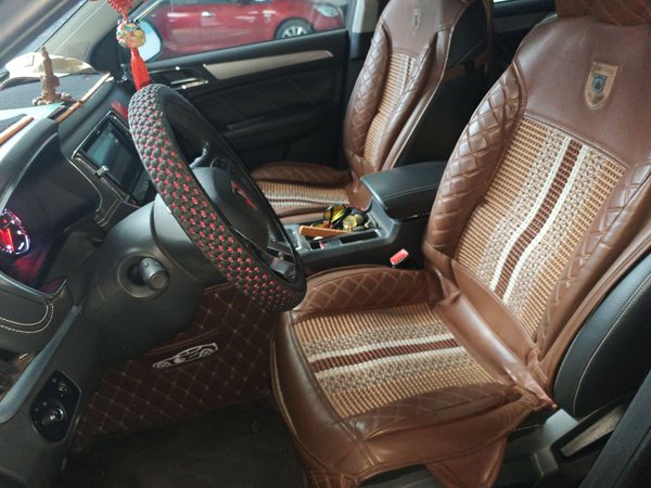 Roewe RX5 2016, 96300 км, за 4352 USD - фото 16