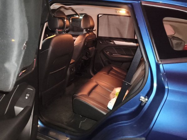 Roewe RX5 2016, 19800 км, за 4826 USD - фото 18