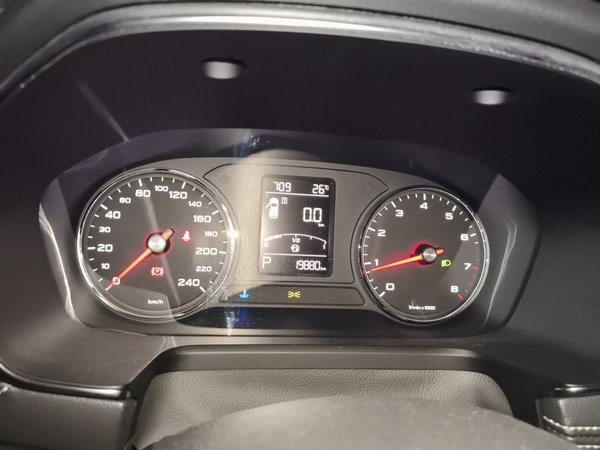 Roewe RX5 2016, 19800 км, за 4826 USD - фото 12