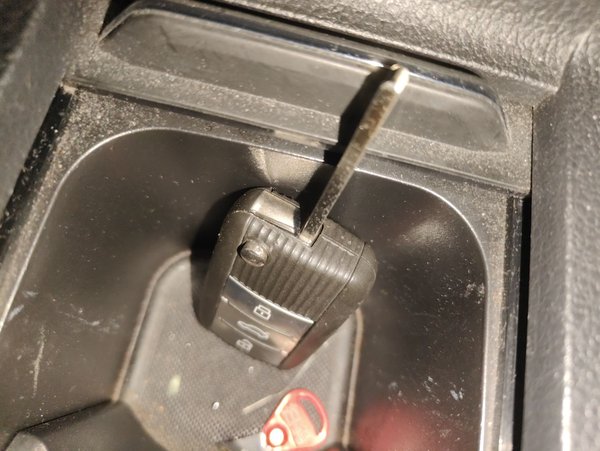 Roewe RX5 2016, 106000 км, за 4914 USD - фото 12