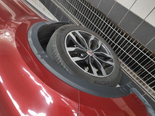 Roewe RX5 2016, 106000 км, за 4914 USD - фото 8