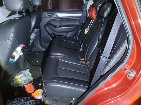 Roewe RX5 2016, 181200 км, за 5503 USD - фото 20