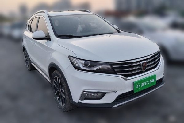 Roewe RX5 2016, 117800 км, за 4686 USD