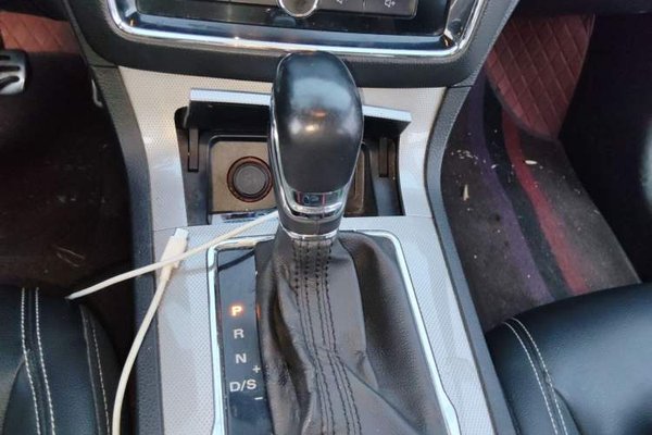 Roewe RX5 2016, 117800 км, за 4686 USD - фото 15