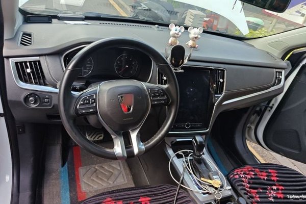 Roewe RX5 2016, 128000 км, за 5098 USD - фото 6