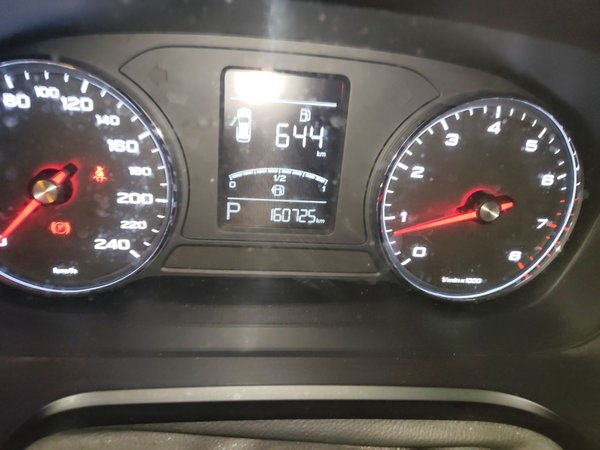 Roewe RX5 2016, 160700 км, за 3709 USD - фото 13