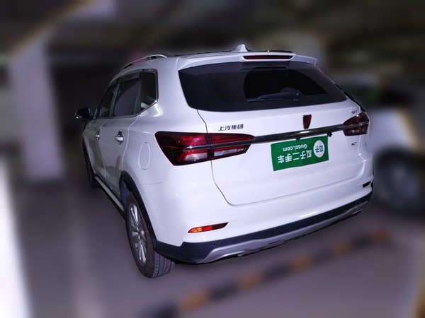 Roewe RX5 2016, 74100 км, за 4464 USD