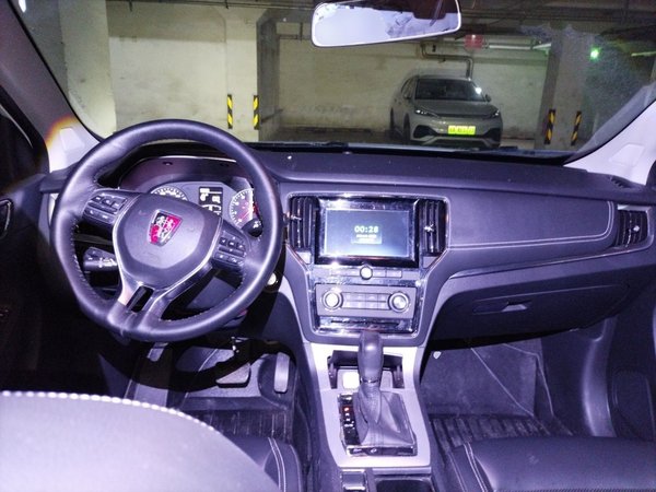 Roewe RX5 2016, 74100 км, за 4464 USD - фото 10