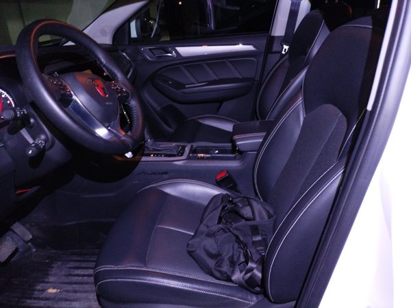 Roewe RX5 2016, 74100 км, за 4464 USD - фото 16