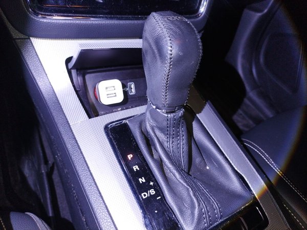 Roewe RX5 2016, 74100 км, за 4464 USD - фото 15
