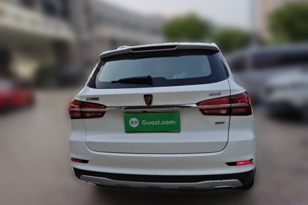 Roewe RX5 2016, 75400 км, за 4368 USD