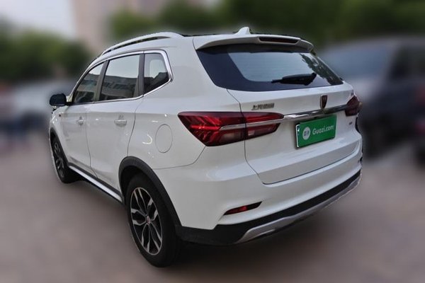 Roewe RX5 2016, 75400 км, за 4368 USD