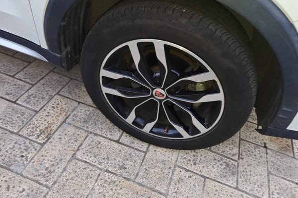 Roewe RX5 2016, 75400 км, за 4368 USD - фото 8
