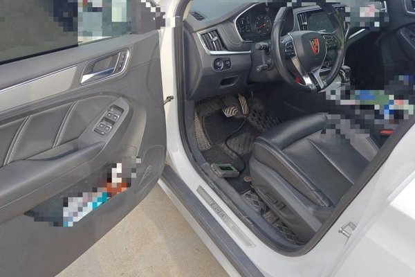 Roewe RX5 2016, 80100 км, за 4024 USD - фото 17