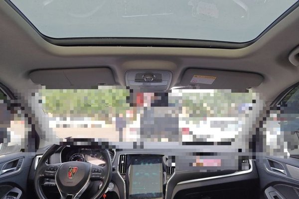 Roewe RX5 2016, 80100 км, за 4024 USD - фото 19