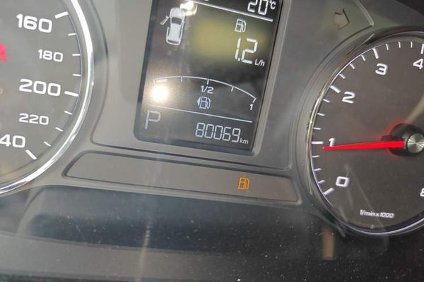 Roewe RX5 2016, 80100 км, за 4024 USD - фото 13