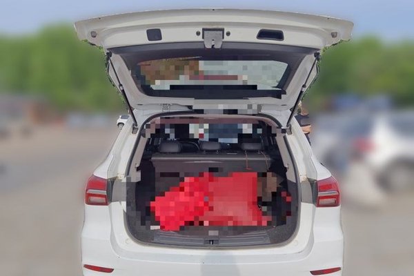 Roewe RX5 2016, 80100 км, за 4024 USD - фото 20