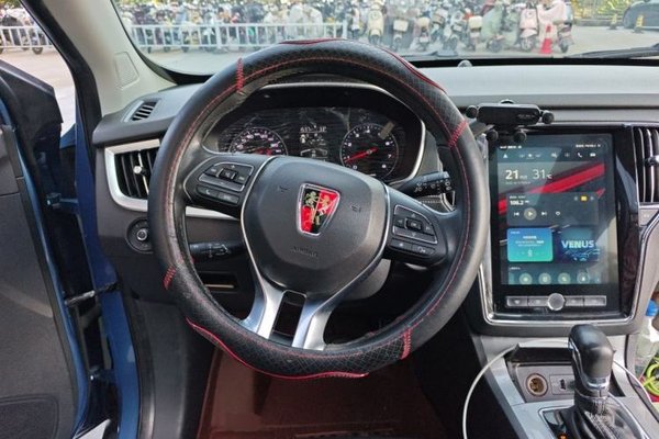 Roewe RX5 2018, за 4384 USD - фото 11