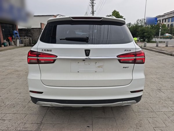 Roewe RX5 2018, 144500 км, за 6449 USD