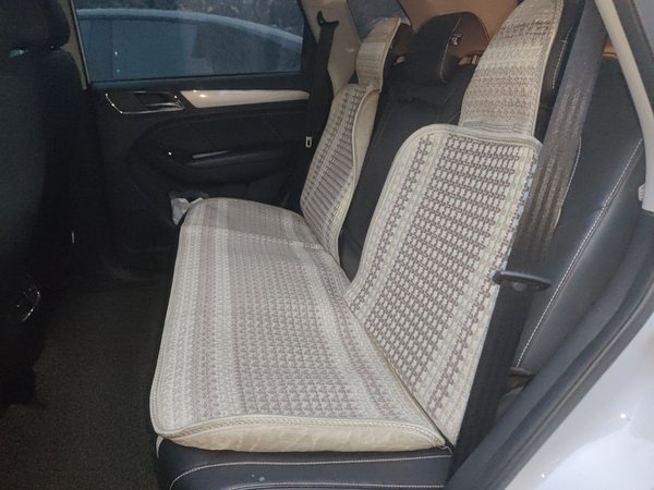 Roewe RX5 2018, 32900 км, за 5503 USD - фото 18