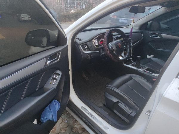 Roewe RX5 2018, 32900 км, за 5503 USD - фото 17