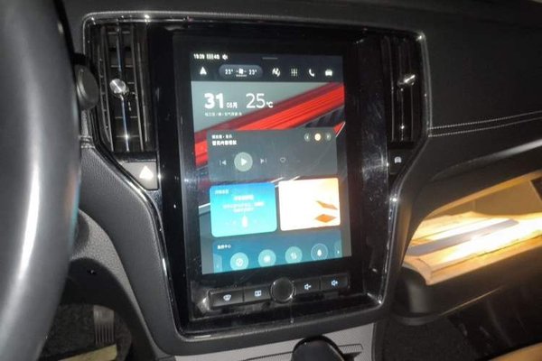 Roewe RX5 2018, 82300 км, за 4595 USD - фото 13