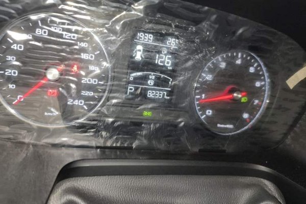 Roewe RX5 2018, 82300 км, за 4595 USD - фото 12