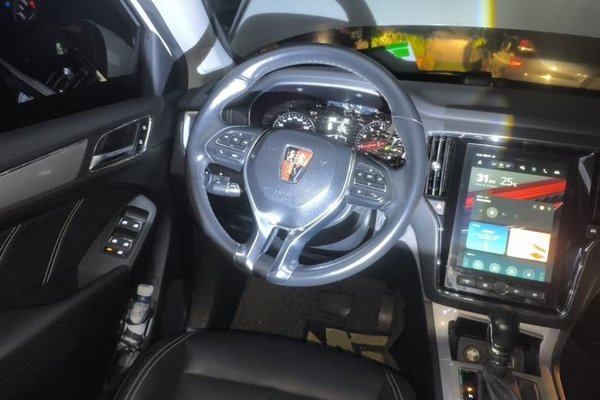 Roewe RX5 2018, 82300 км, за 4595 USD - фото 10