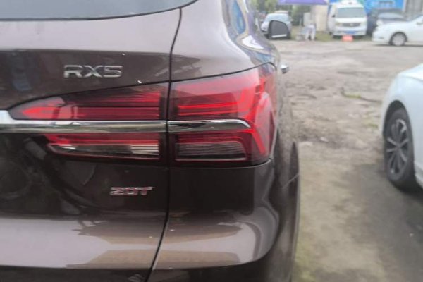 Roewe RX5 2019, 59200 км, за 7602 USD - фото 8