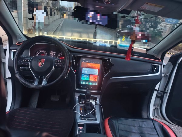 Roewe RX5 2019, 114400 км, за 5745 USD - фото 12