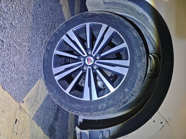 Roewe RX5 2019, 114400 км, за 5745 USD