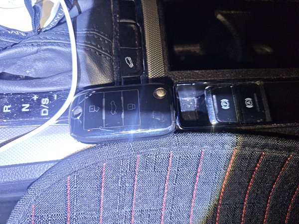 Roewe RX5 2019, 114400 км, за 5745 USD - фото 13