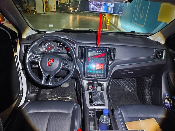 Roewe RX5 2019, 32900 км, за 6632 USD - фото 6