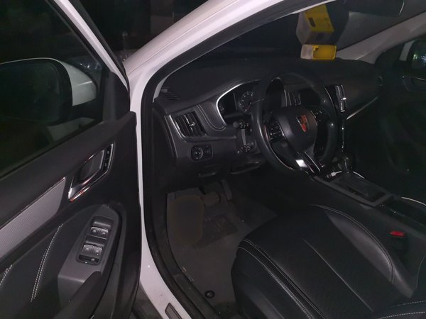 Roewe RX5 2019, 41200 км, за 5841 USD - фото 17