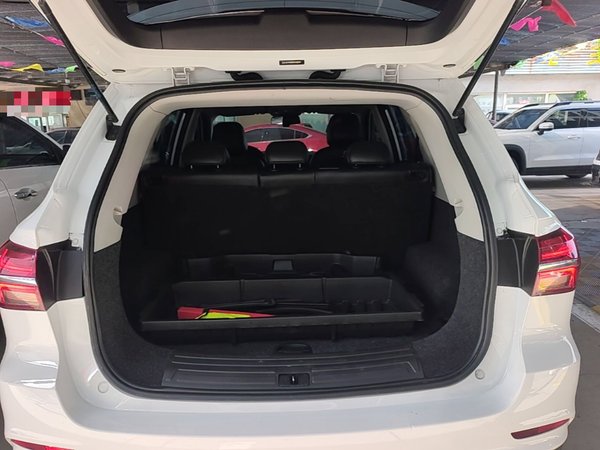 Roewe RX5 2019, 54500 км, за 7820 USD - фото 22