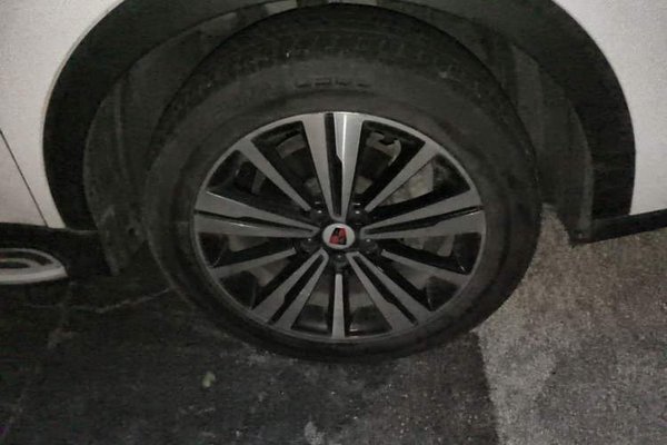 Roewe RX5 2019, 69900 км, за 5358 USD - фото 8