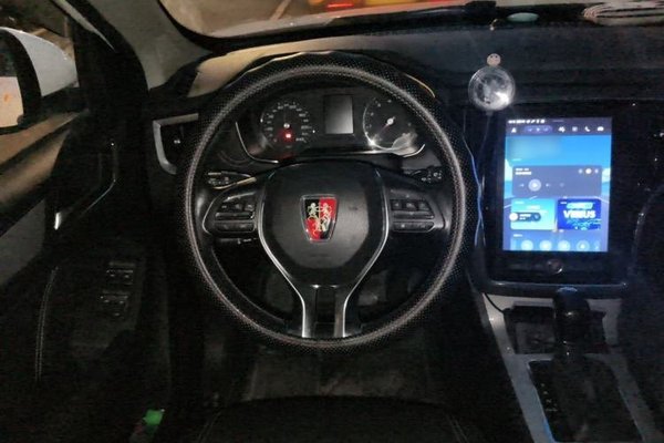 Roewe RX5 2019, 69900 км, за 5358 USD - фото 11