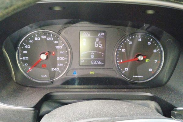 Roewe RX5 2019, 83000 км, за 6297 USD - фото 8