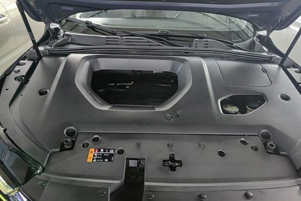 Roewe RX5 2020, 75700 км, за 9327 USD - фото 24
