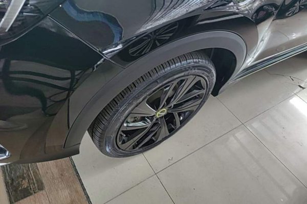 Roewe RX5 2020, 75700 км, за 9327 USD - фото 11