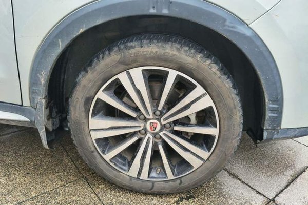 Roewe RX5 2020, 78100 км, за 6749 USD - фото 8