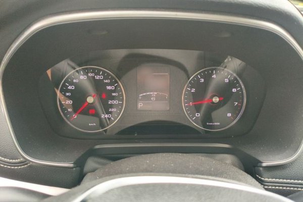 Roewe RX5 2020, 78100 км, за 6749 USD - фото 10