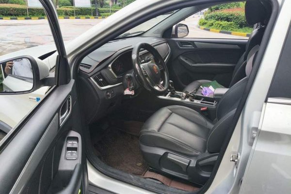 Roewe RX5 2020, 78100 км, за 6749 USD - фото 19