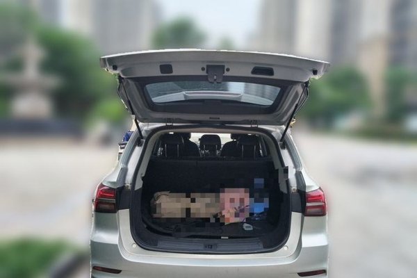 Roewe RX5 2020, 78100 км, за 6749 USD - фото 16