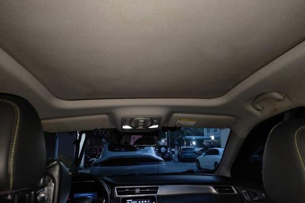 Roewe RX5 2020, 168200 км, за 5544 USD - фото 18