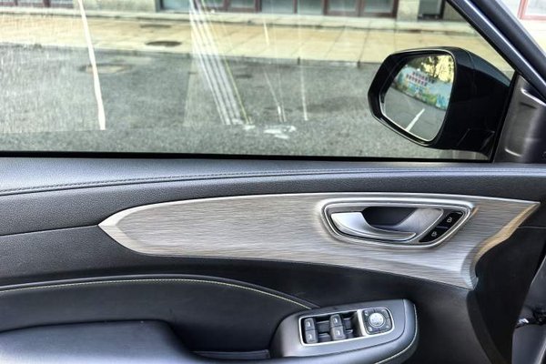 Roewe RX5 2020, 33800 км, за 8239 USD - фото 44