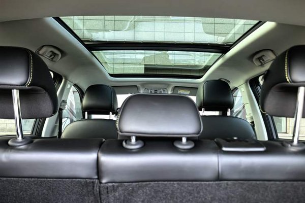 Roewe RX5 2020, 33800 км, за 8239 USD - фото 38